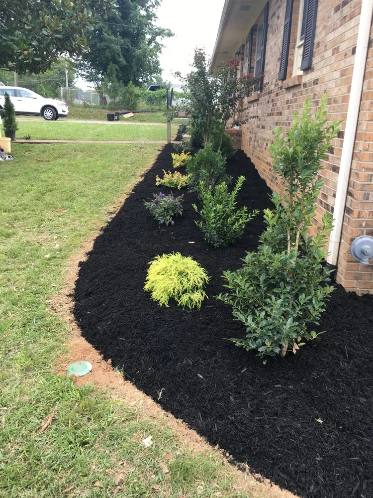 Professional lawn mowing service in Shelbyville, TN - Quality Produce, Plants and Landscaping