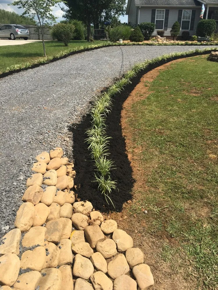 Reliable garden landscaping for beautiful yards in Shelbyville, TN by Quality Produce, Plants and Landscaping