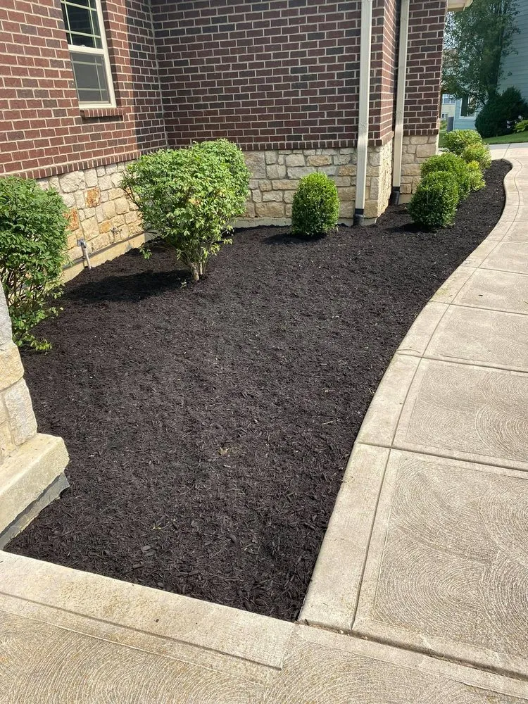 Affordable outdoor landscaping in Dayton, OH - Quality Seasons