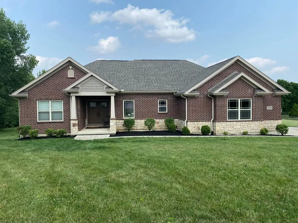 Reliable garden landscaping for year-round maintenance in Dayton, OH by Quality Seasons