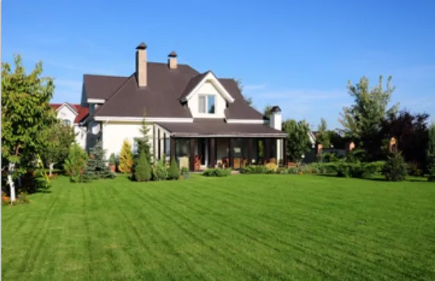 Expert yard maintenance near you across Roseville, MN - Quality Snowplowing & Lawn Service
