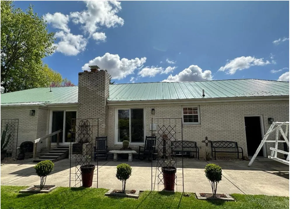 Custom garden landscaping experts serving Cleveland, OH - Quality Terrain