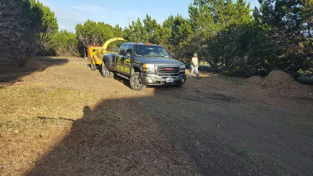 Reliable lawn mowing service for homes in Leander, TX by Quality Tree and Lawn