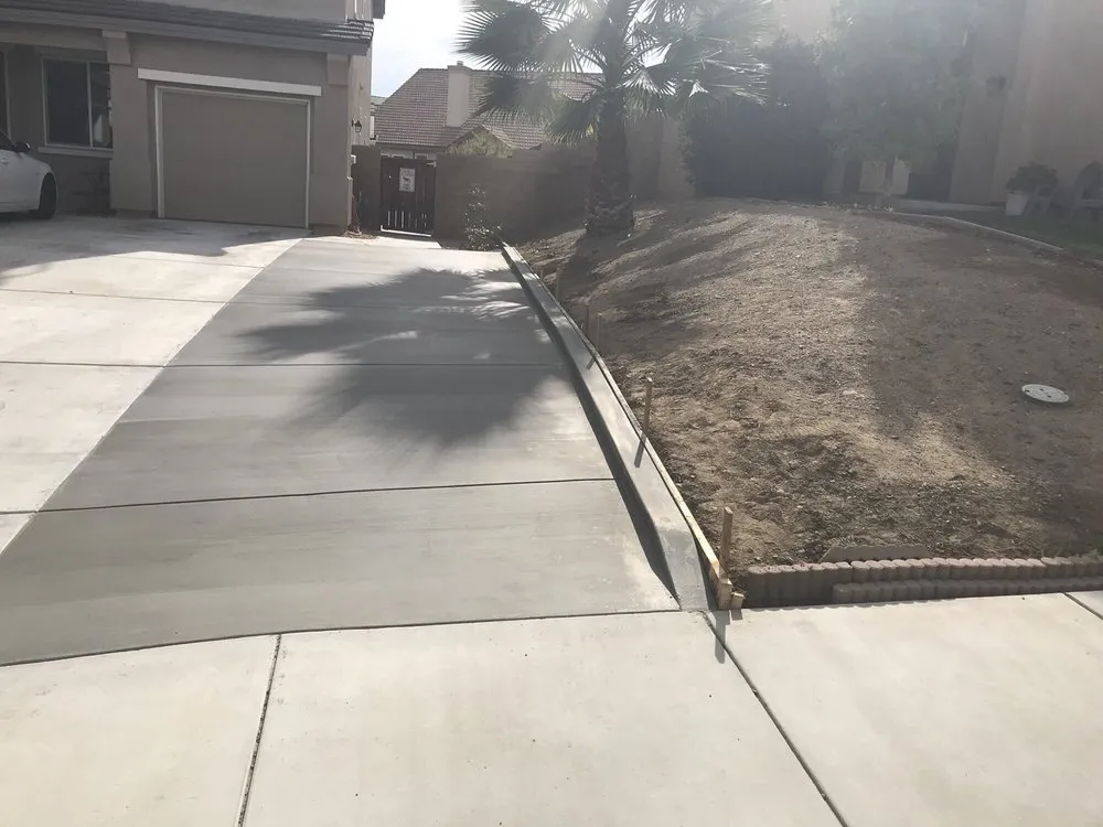 Professional yard maintenance experts serving Rancho Cucamonga, CA - Quality Turf Construction