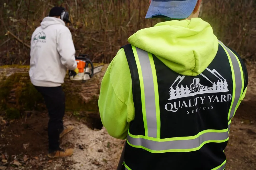Professional landscaping services experts serving Portland, OR - Quality Yard Services