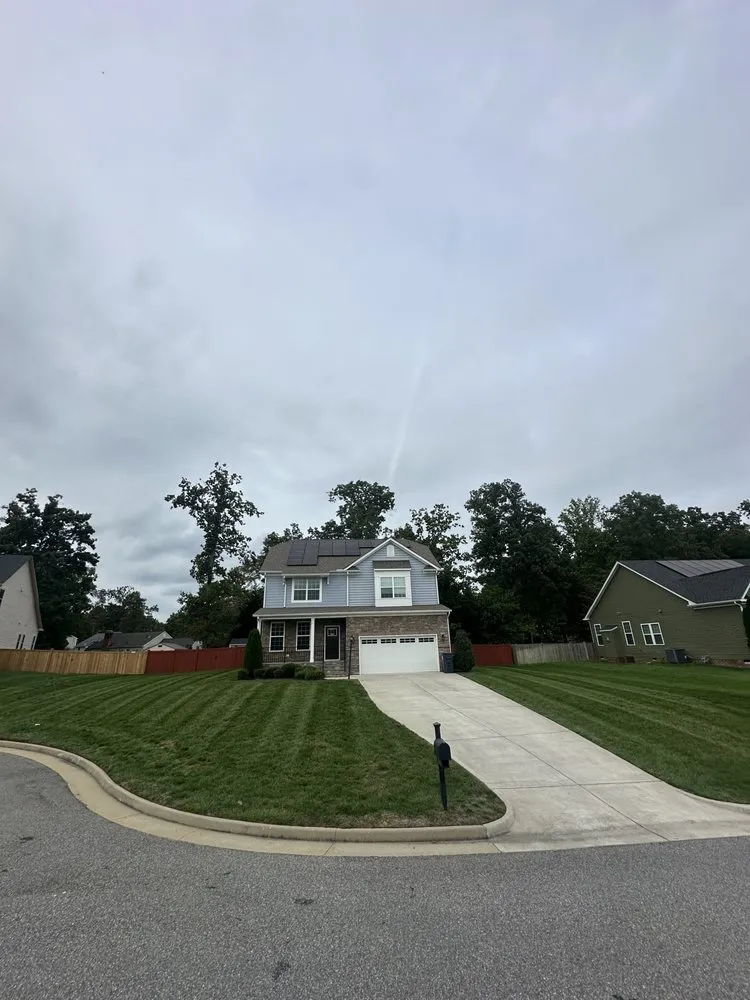 Professional yard maintenance in Richmond, VA - Quantum Landscaping & Lawn Care