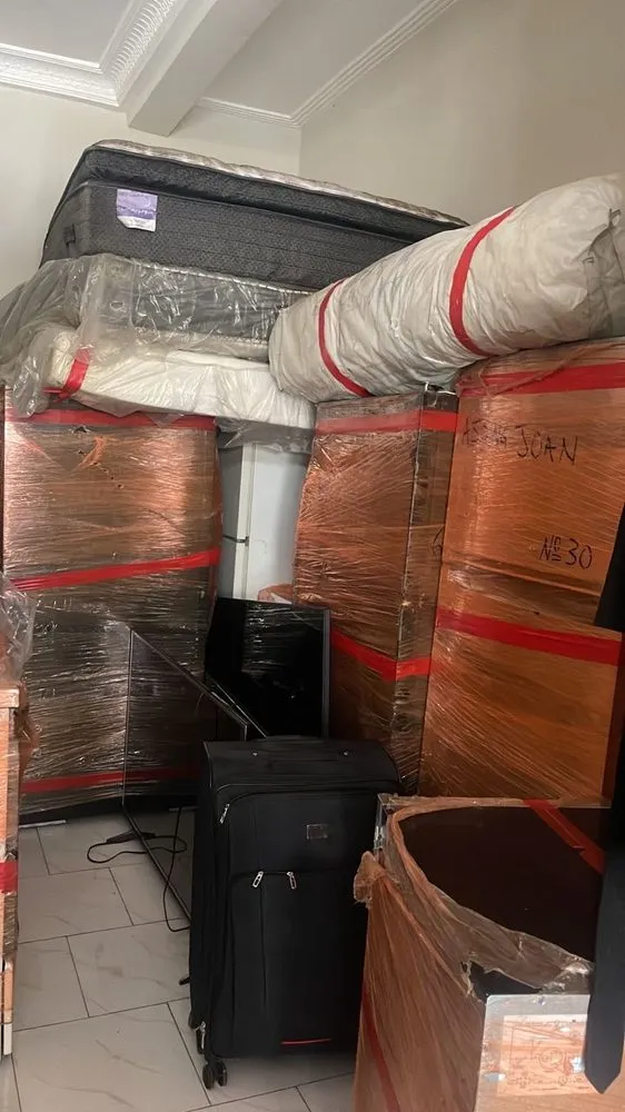 Professional yard cleanup service experts serving Westerville, OH - Quarter Style Moving