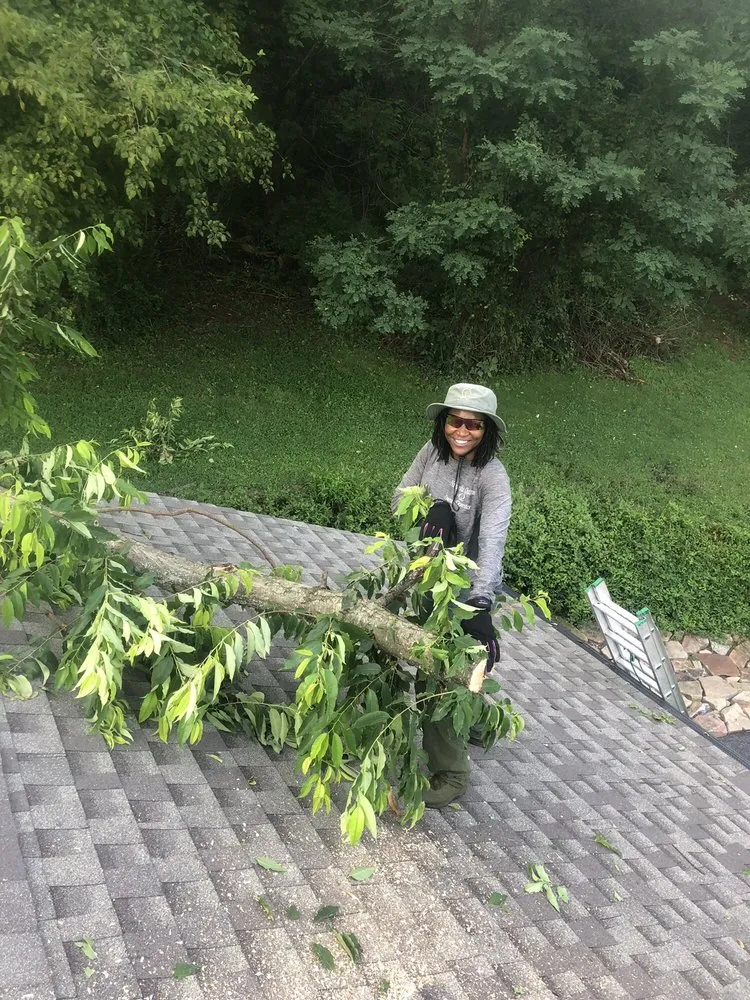 Top-rated yard maintenance with custom design in Lower Paxton Township, PA by Quartmon’s Landscaping