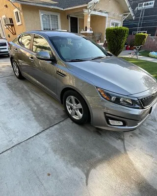 Qua’s Lawn Servce Logo