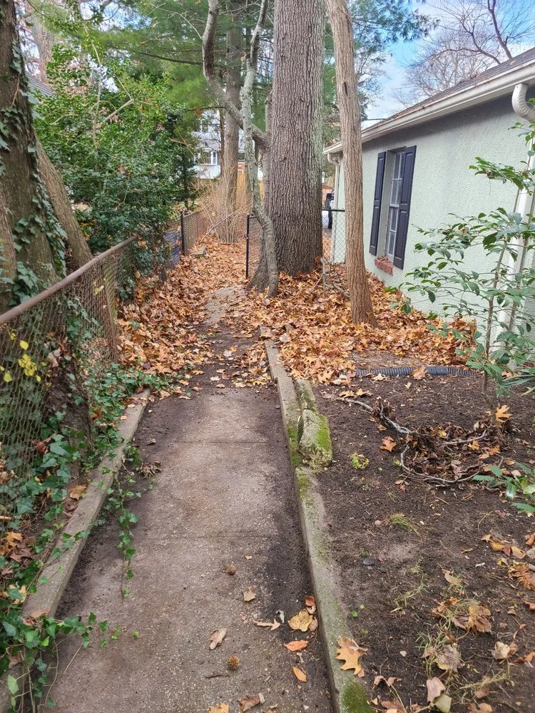 Custom residential landscaping in Linthicum Heights, MD - Quasny & Son Landscaping
