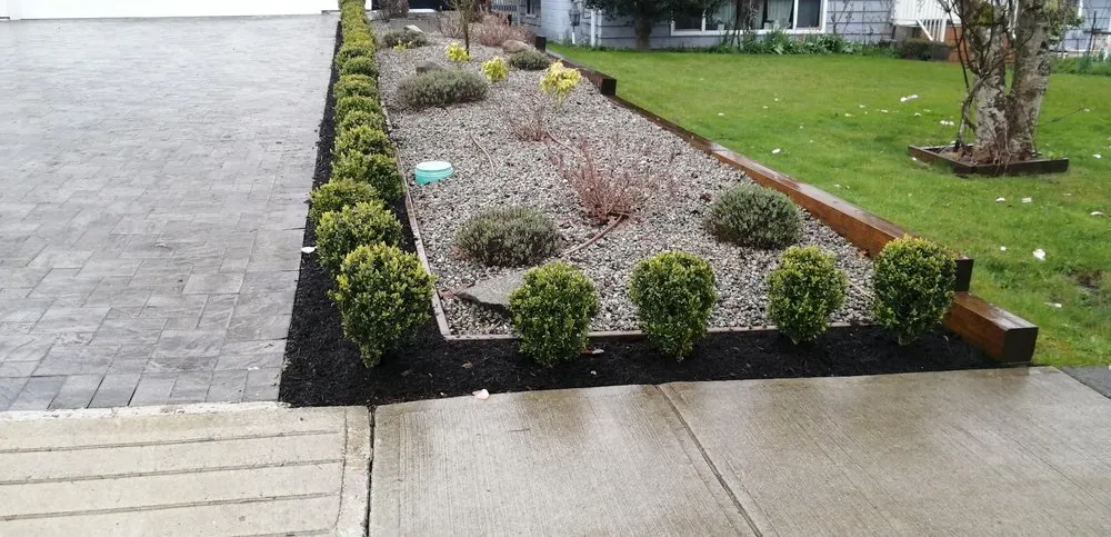 Reliable garden landscaping in Lutz, FL - QUE TUANIS Landscaping & Woodwork