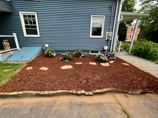 Queen's Garden Landscaping