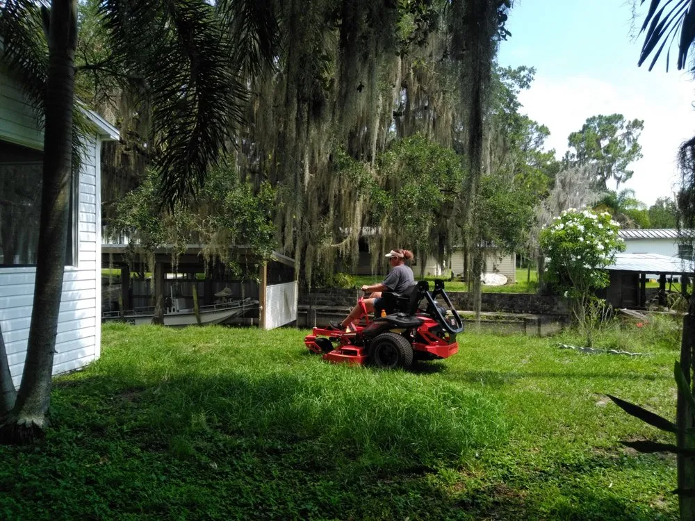 Professional landscape design for residential properties in Sebring, FL by Queens Lawncare
