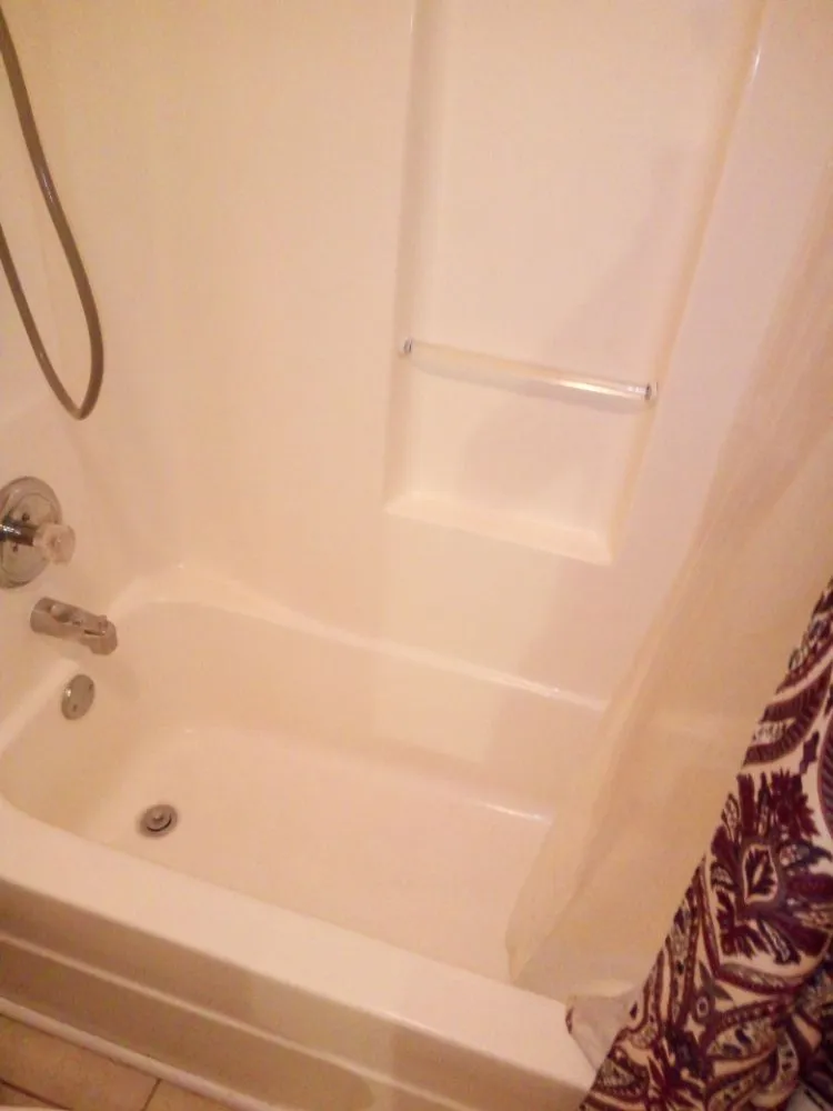 Custom lawn mowing service for beautiful yards across Anderson, SC - Quen&Christy Affordable Lawn Maintenance And Home Cleaning