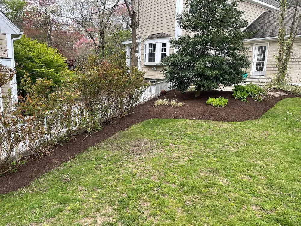 Custom landscaping services for beautiful yards in Bellevue, OH by Quest Landscapes Ohio