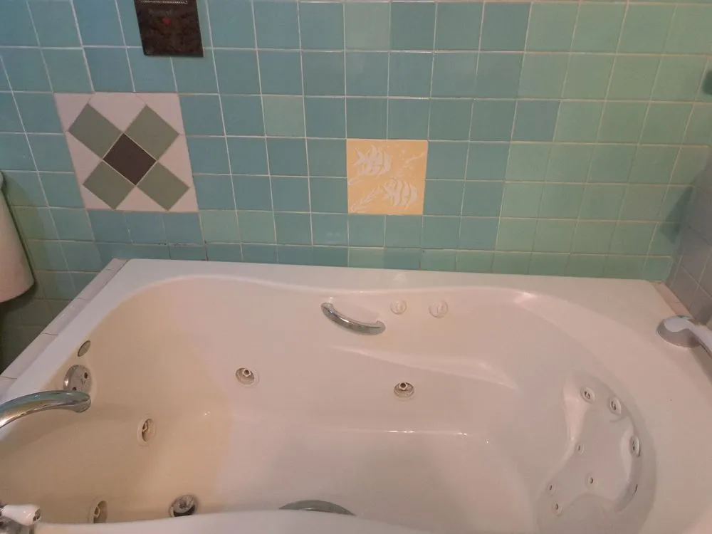 Expert outdoor landscaping for outdoor upgrades in Lanham, MD by Quez Cleaning Services