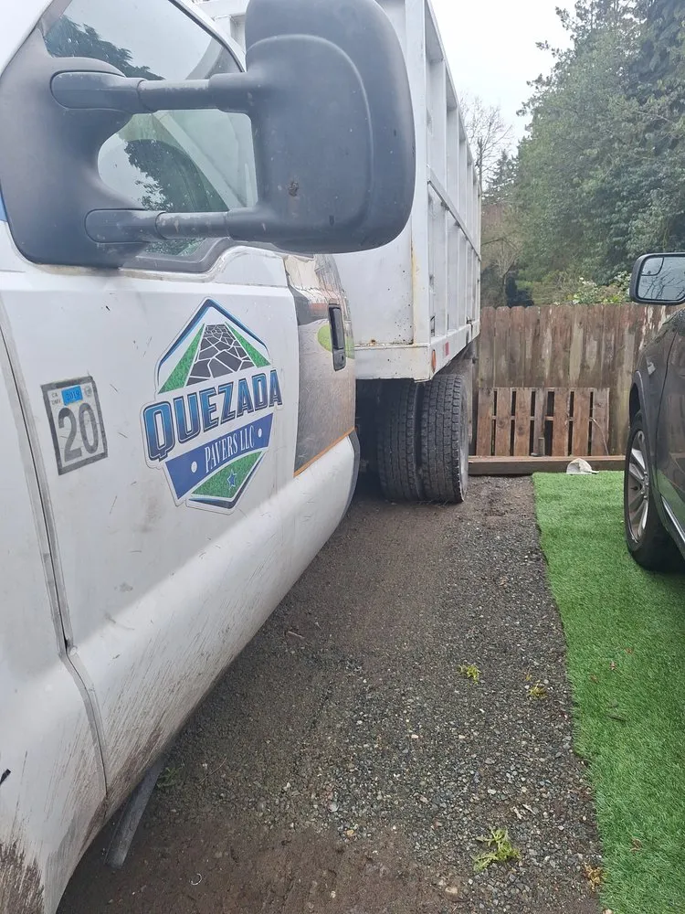 Custom yard cleanup service for beautiful yards in Seattle, WA by Quezada Pavers