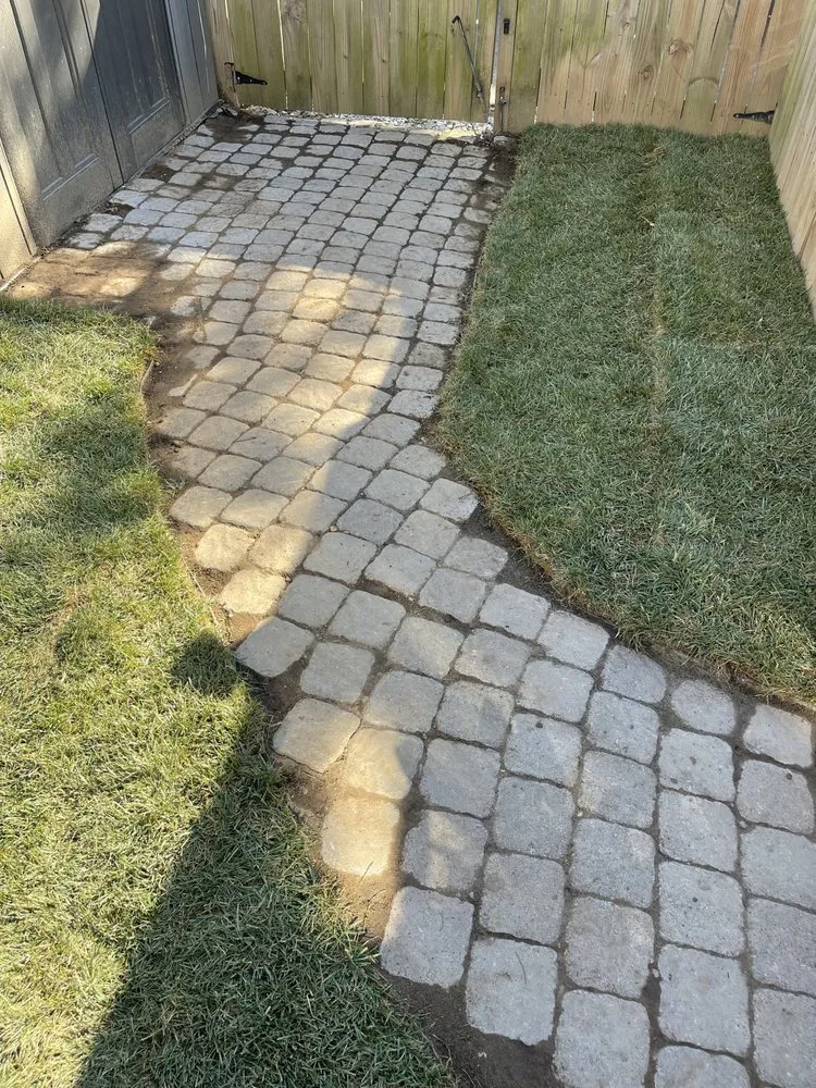 Professional yard maintenance for year-round maintenance across Baltimore, MD - Quick Call Kenny