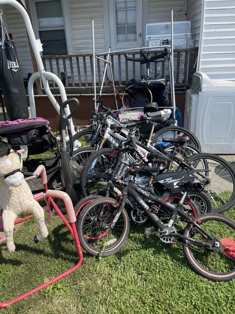 Expert lawn care service for beautiful yards across Saratoga Springs, NY - Quick Clear Junk Removal