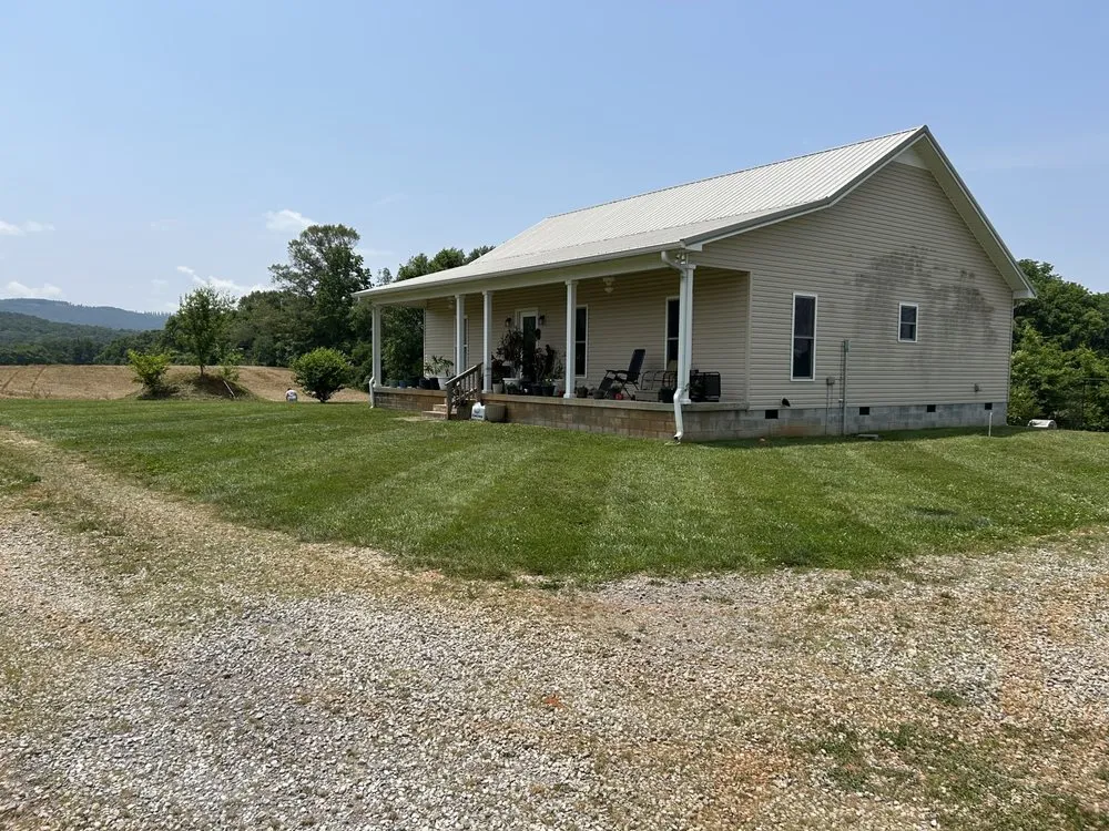 Reliable yard cleanup service in Tullahoma, TN by Quick Clips Lawn and Landscape