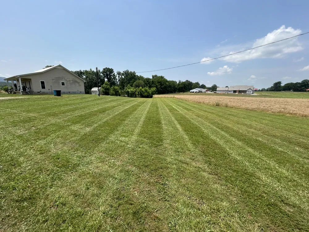 Affordable yard maintenance for outdoor upgrades across Tullahoma, TN - Quick Clips Lawn and Landscape