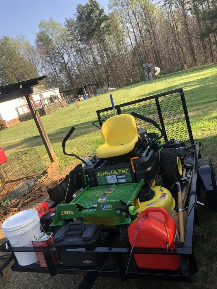 Reliable landscaping services experts serving Advance, NC - Quick Cut Lawn Care