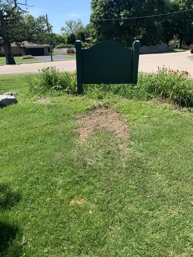 Affordable landscape design experts serving Sycamore, IL - Quick Cut