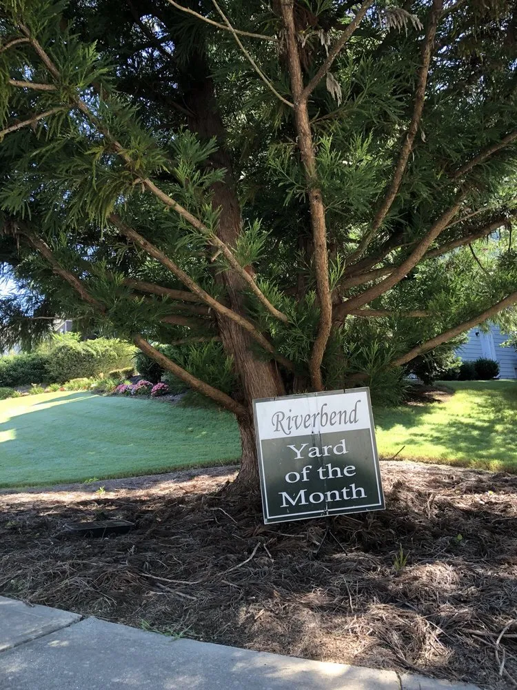 Expert outdoor landscaping for homes in Grayson, GA by Quick Cuts