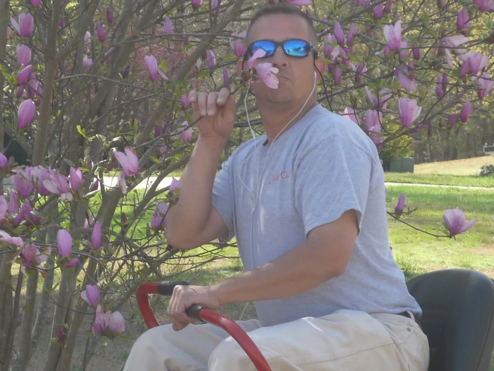 Custom landscape installation in Grayson, GA by Quick Cuts