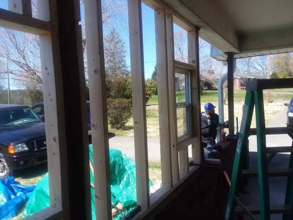 Expert landscape installation experts serving Madisonville, TN - Quick Cuts Landscaping