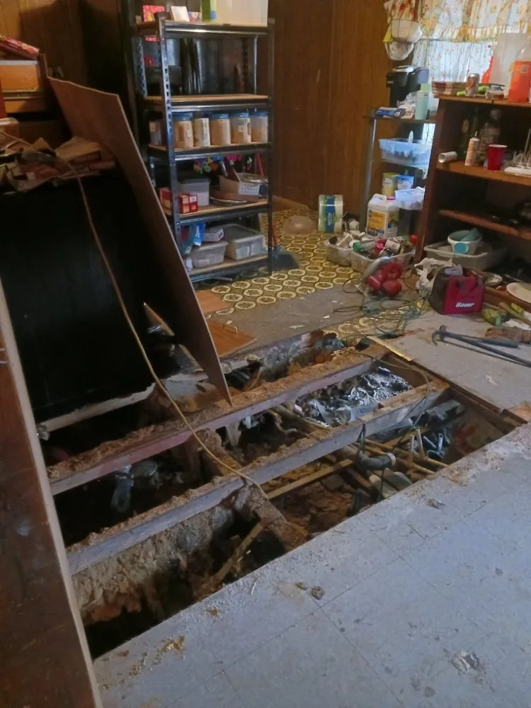 Affordable garden landscaping for beautiful yards in Madisonville, TN by Quick Cuts Landscaping