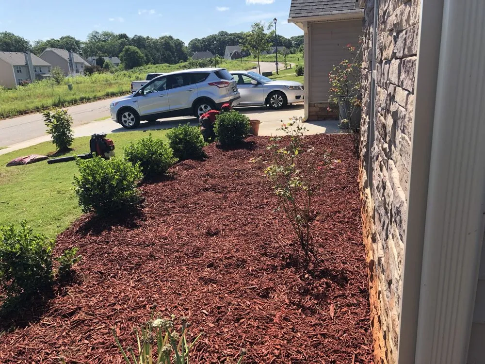 Reliable lawn mowing service in Conyers, GA by Quick Cutz Lawn services