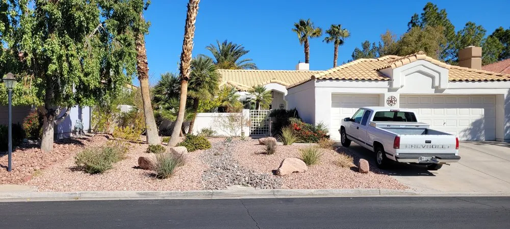 Custom yard maintenance for year-round maintenance across Henderson, NV - Quick Pickk