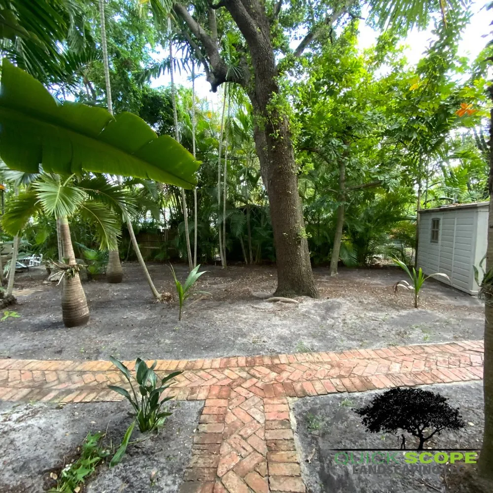 Trusted garden landscaping in Pembroke Pines, FL by Quick Scope Landscaping
