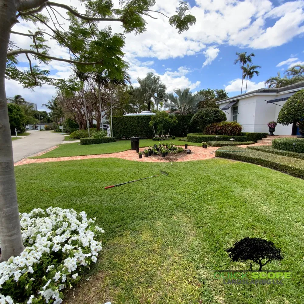 Reliable garden landscaping in Pembroke Pines, FL by Quick Scope Landscaping