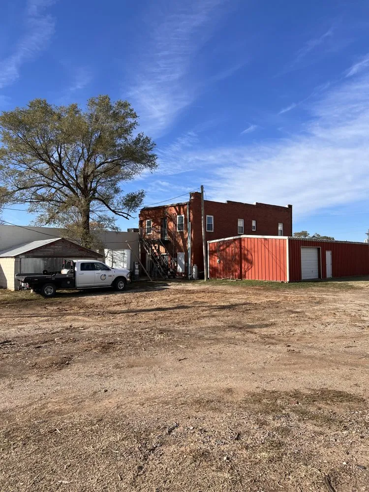 Expert yard cleanup service in Anthony, KS by Quick Tree & Landscape