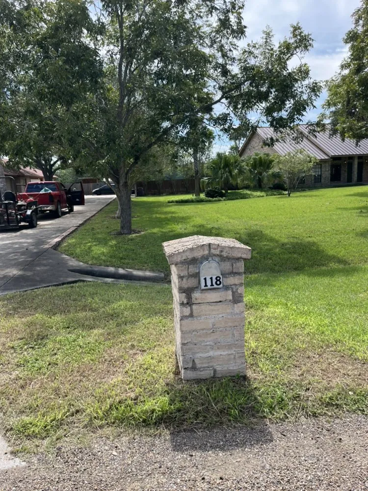 Professional outdoor landscaping experts serving Brownsville, TX - QuickCuts Landscaping