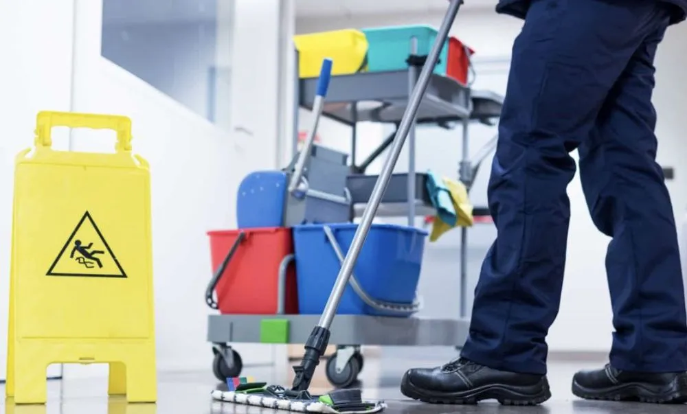 Trusted lawn care service in Tallahassee, FL by Quickhands All Around