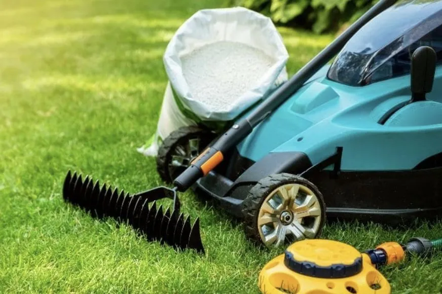 Reliable lawn mowing service for outdoor upgrades across Tallahassee, FL - Quickhands All Around