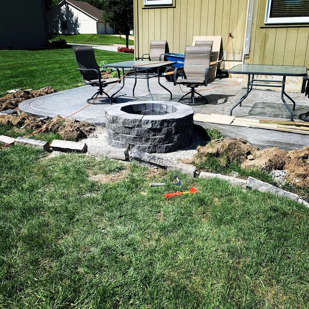 Custom residential landscaping in Overland Park, KS by Quick's Lawn Maintenance