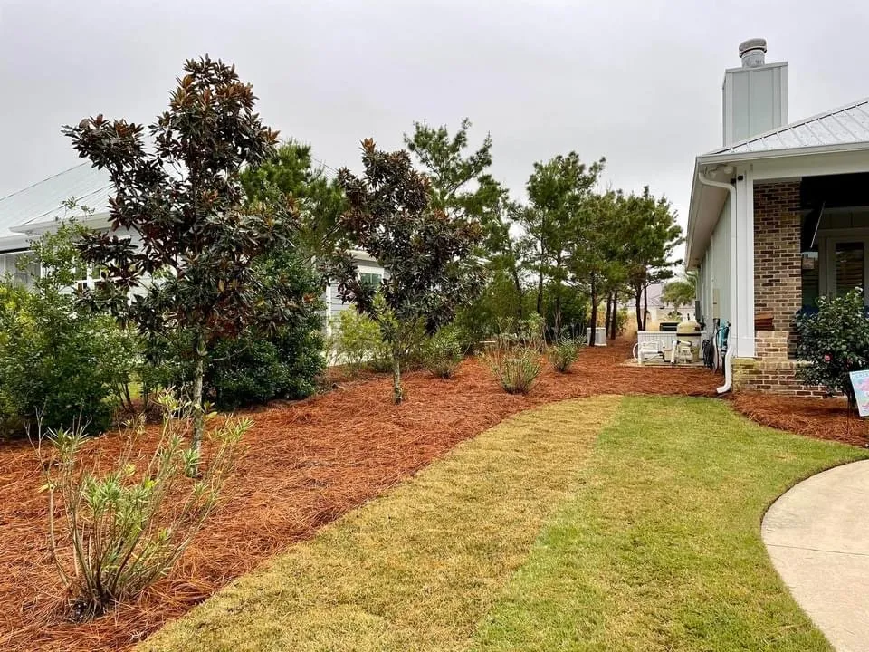 Trusted yard maintenance for beautiful yards in Spanish Fort, AL by Quik-Rite Lawn Maintenance