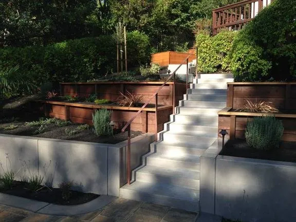 Professional garden landscaping experts serving Santa Cruz, CA - Quilici Gardening & Landscaping
