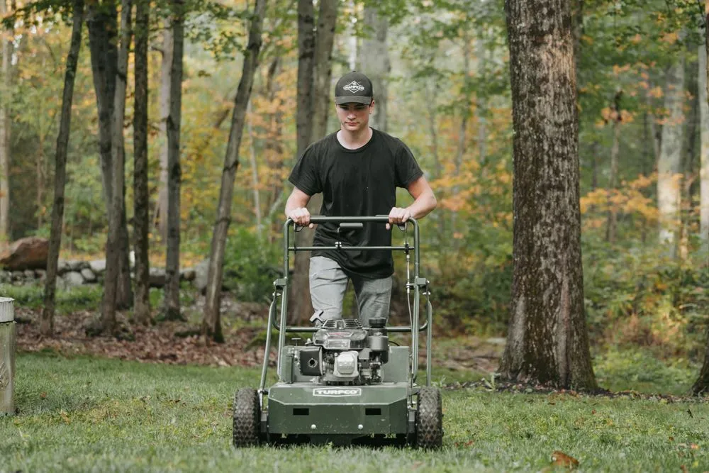 Local yard maintenance experts serving Winchendon, MA - Quinn Earth and Turf