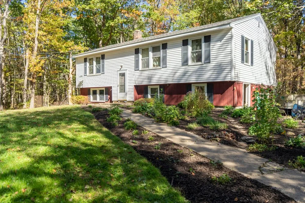 Expert yard maintenance experts serving Winchendon, MA - Quinn Earth and Turf