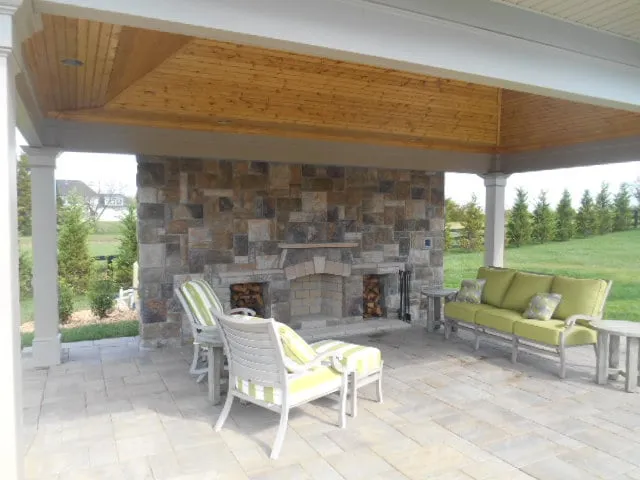 Expert garden landscaping in Manassas, VA - Quinn's Landscaping & Lawn Service