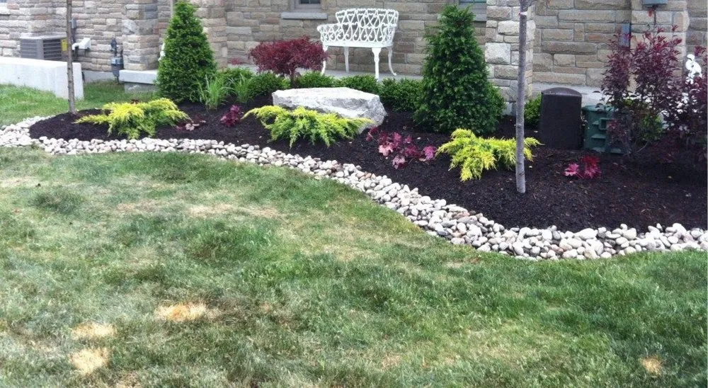 Trusted lawn mowing service in Palm Bay, FL by Quinn's Lawn&Landscaping