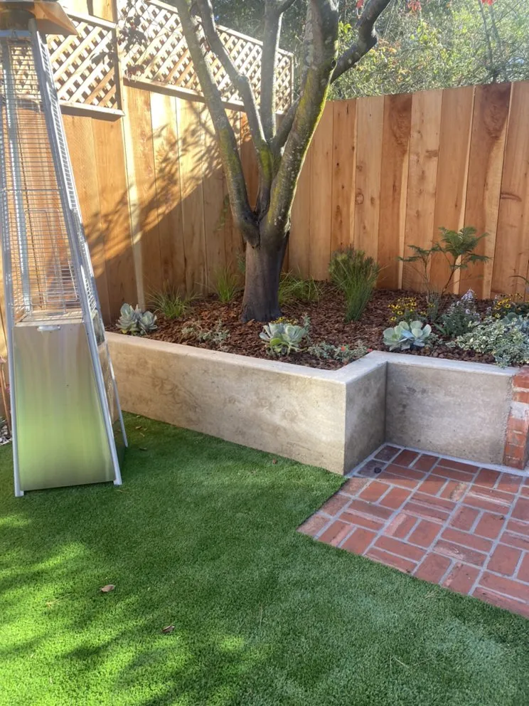 Professional lawn mowing service experts serving Marina, CA - Quinones Landscaping