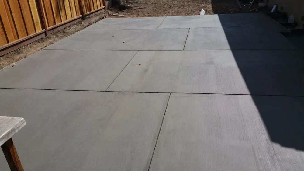 Custom yard maintenance for year-round maintenance across Richmond, CA - Quintero Landscapes