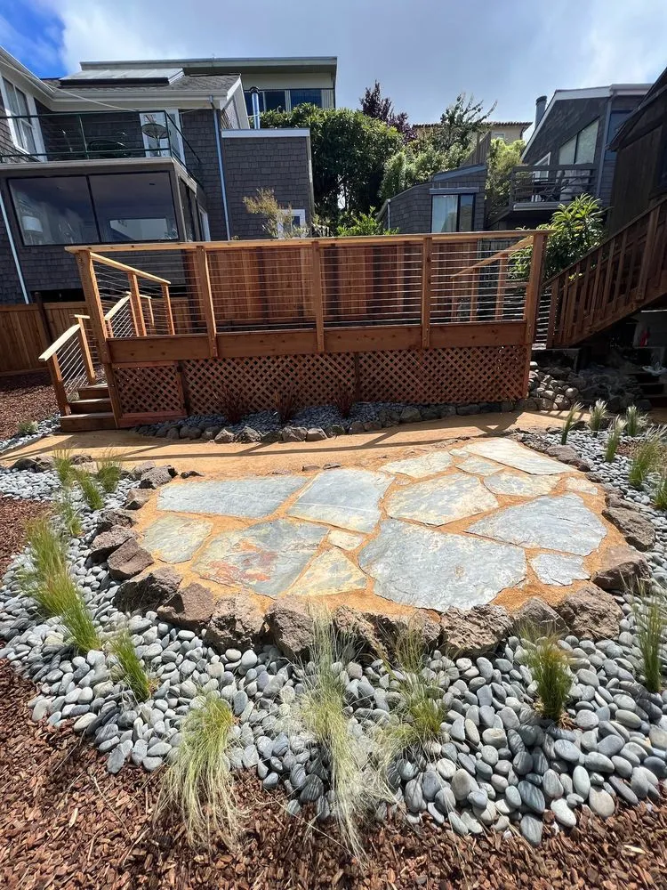 Expert garden landscaping for homes in Richmond, CA by Quintero Landscapes