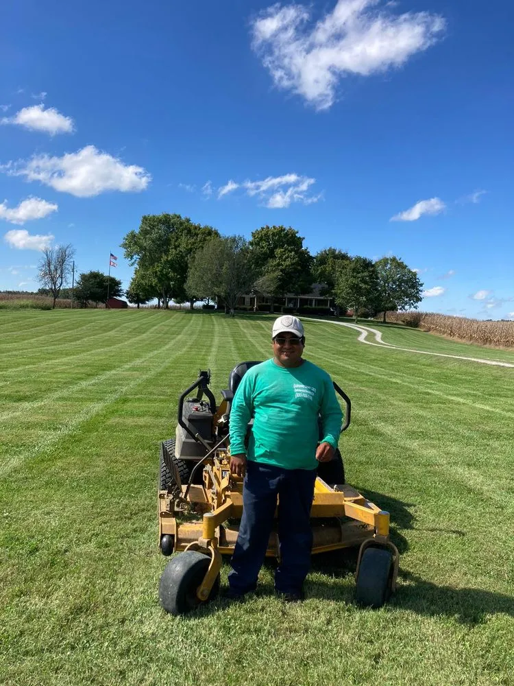 Trusted landscape design for outdoor upgrades in Shelbyville, TN by Quiñonez Lawn Care